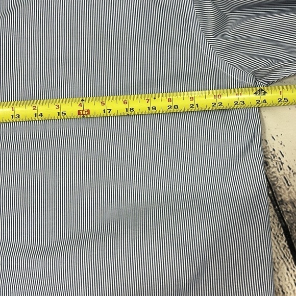 Brooks Brothers Button Down Mens Shirt Size 16 1/2- 2/3 - Picture 6 of 9